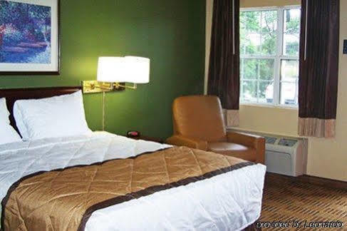 Extended Stay America Suites - Columbia - West - Interstate 126 Zewnętrze zdjęcie